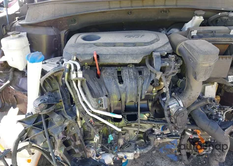 2019 Kia Sorento 2.4L Lx из США, поврежденный, VIN 5XYPG4A32KG465709